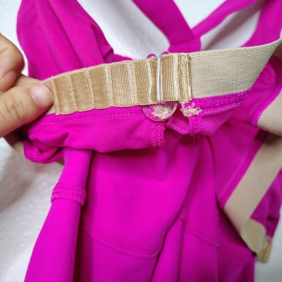 LULULEMON Women's Cross My Heart Tank Paris Pink Sz 8 💗 - Picture 15 of 16